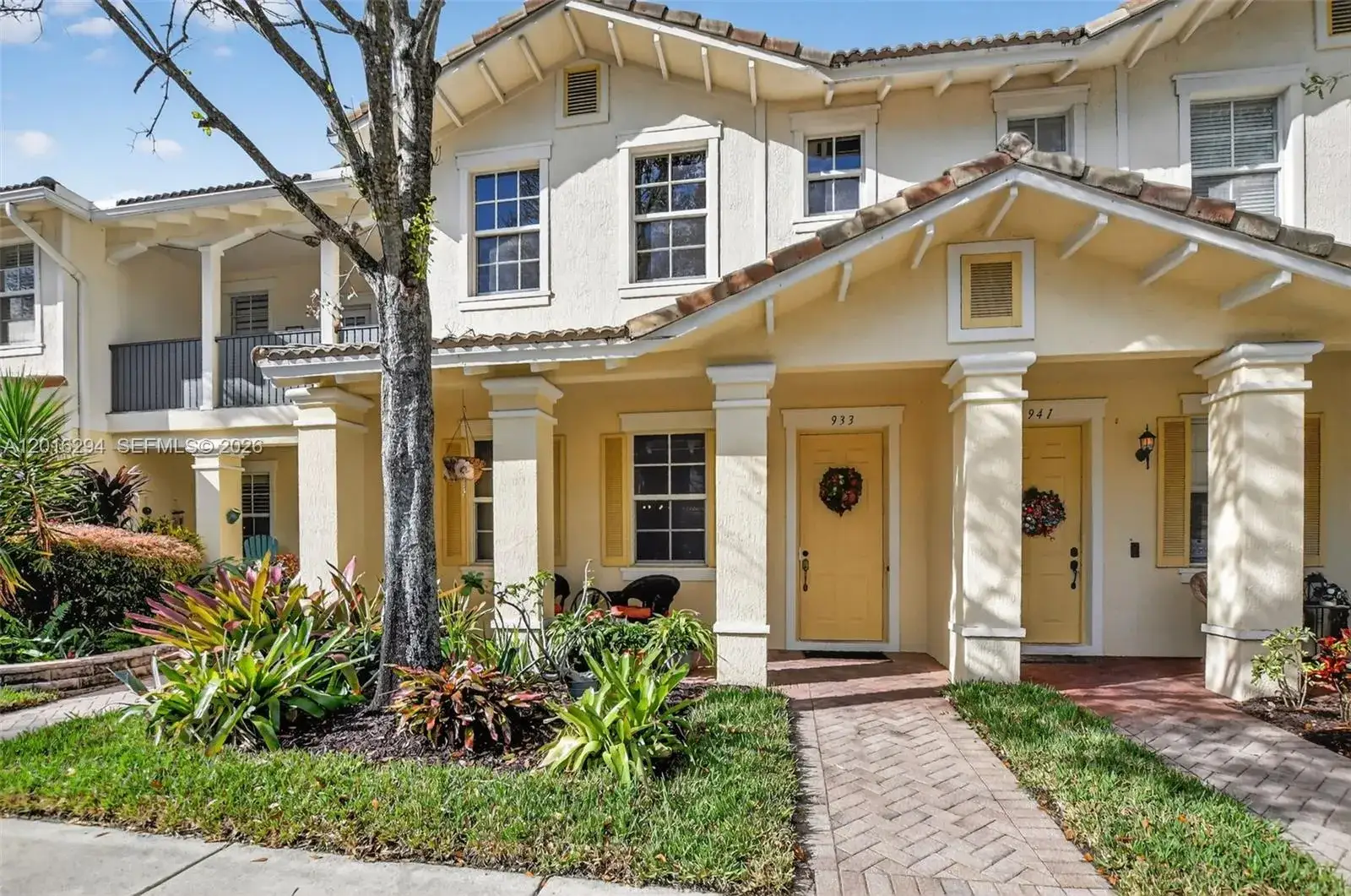 3 bedroom 2 bath Residential for sale at 933 NW 18th Ave, Boca Raton FL 33486