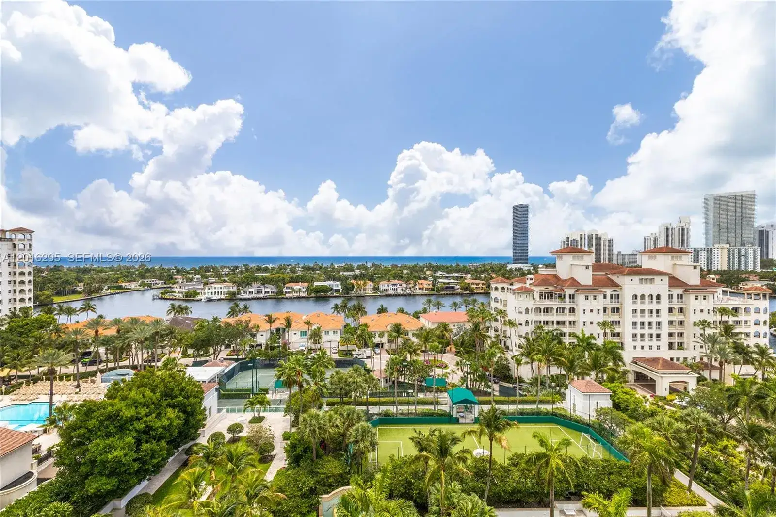 4 bedroom 4 bath Residential for sale at 19955 NE 38th Ct # 1403, Aventura FL 33180