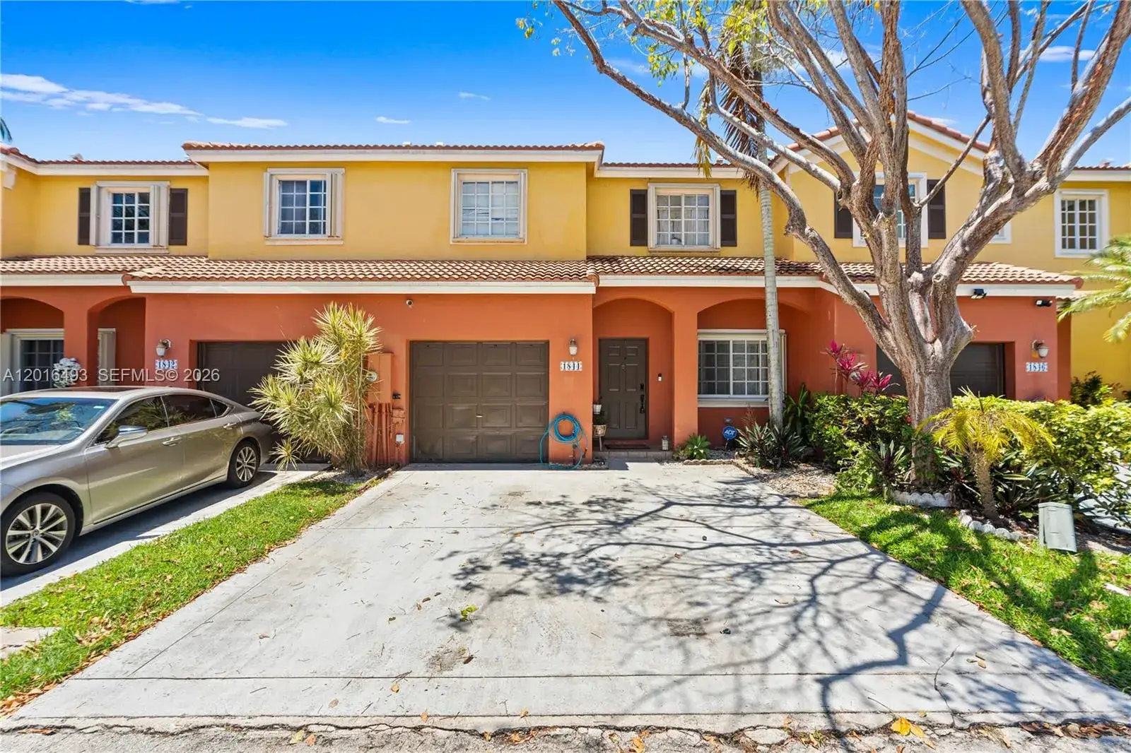 3 bedroom 2 bath Residential for sale at 1844 SW 102nd Way, Miramar FL 33025