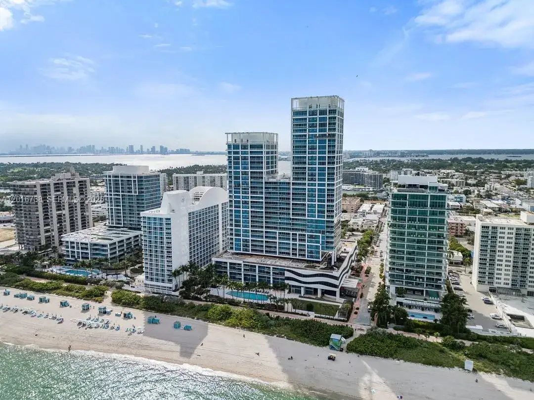 2 bedroom 2 bath Residential Lease for rent at 6899 Collins Ave # 708, Miami Beach FL 33141