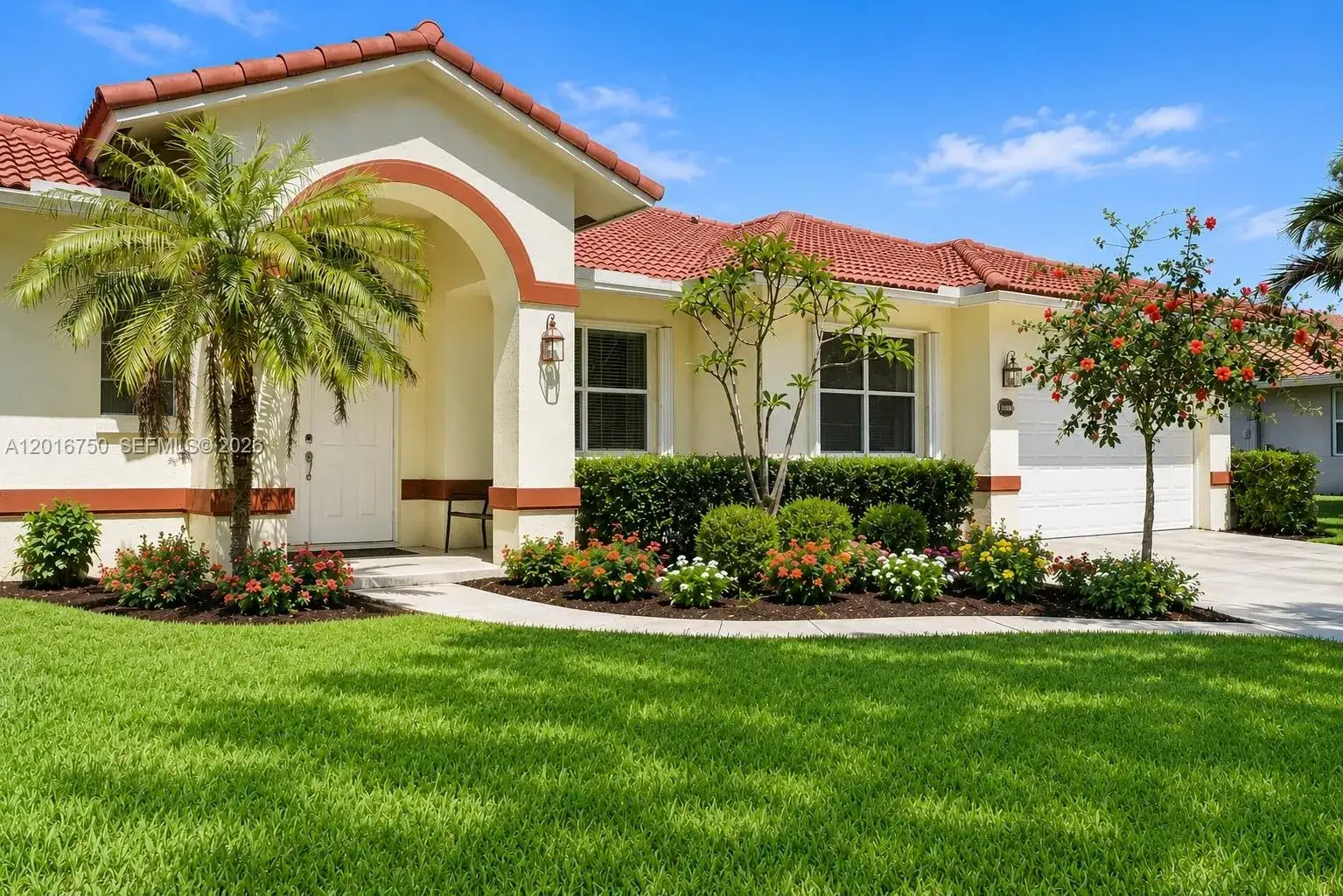 4 bedroom 3 bath Residential for sale at 4401 SW 74th Ter, Davie FL 33314