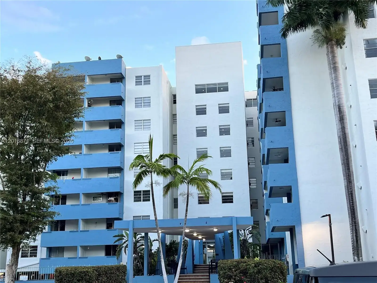 1 bedroom 1 bath Residential for sale at 5050 NW 7th St # 220, Miami FL 33126