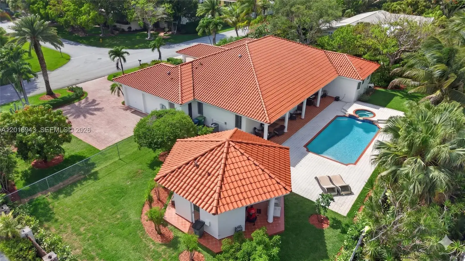 4 bedroom 3 bath Residential for sale at 18461 SW 83rd Ave, Cutler Bay FL 33157