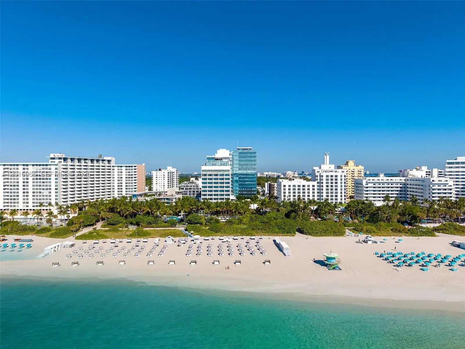 3 bedroom 3 bath Residential for sale at 2901 Collins Ave # 901, Miami Beach FL 33140