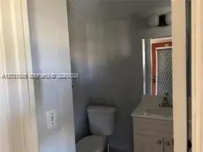 1 bedroom 1 bath Residential for sale at 3774 Inverrary Blvd # 305P, Lauderhill FL 33319