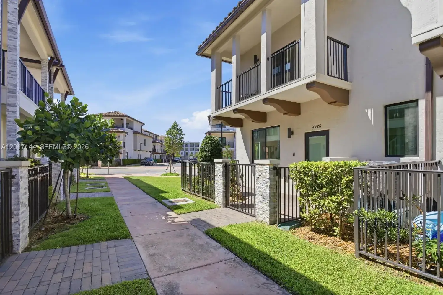 3 bedroom 2 bath Residential for sale at 4426 83rd Pkwy, Doral FL 33166