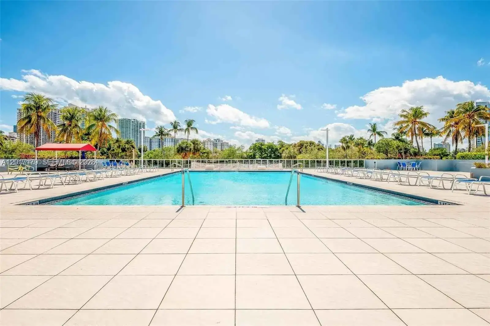 2 bedroom 2 bath Residential for sale at 3675 N Country Club Dr # 1906, Aventura FL 33180