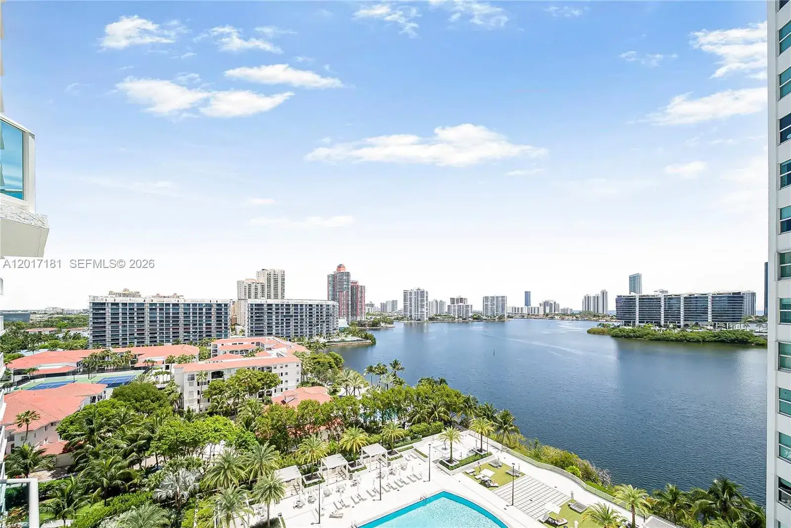3 bedroom 3 bath Residential for sale at 3301 NE 183rd St # 1209, Aventura FL 33160