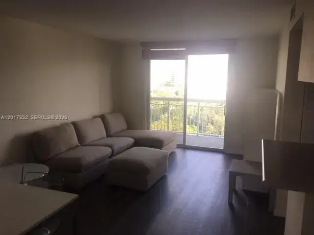 1 bedroom 1 bath Residential Lease for rent at 816 NW 11th St # 1104, Miami FL 33136