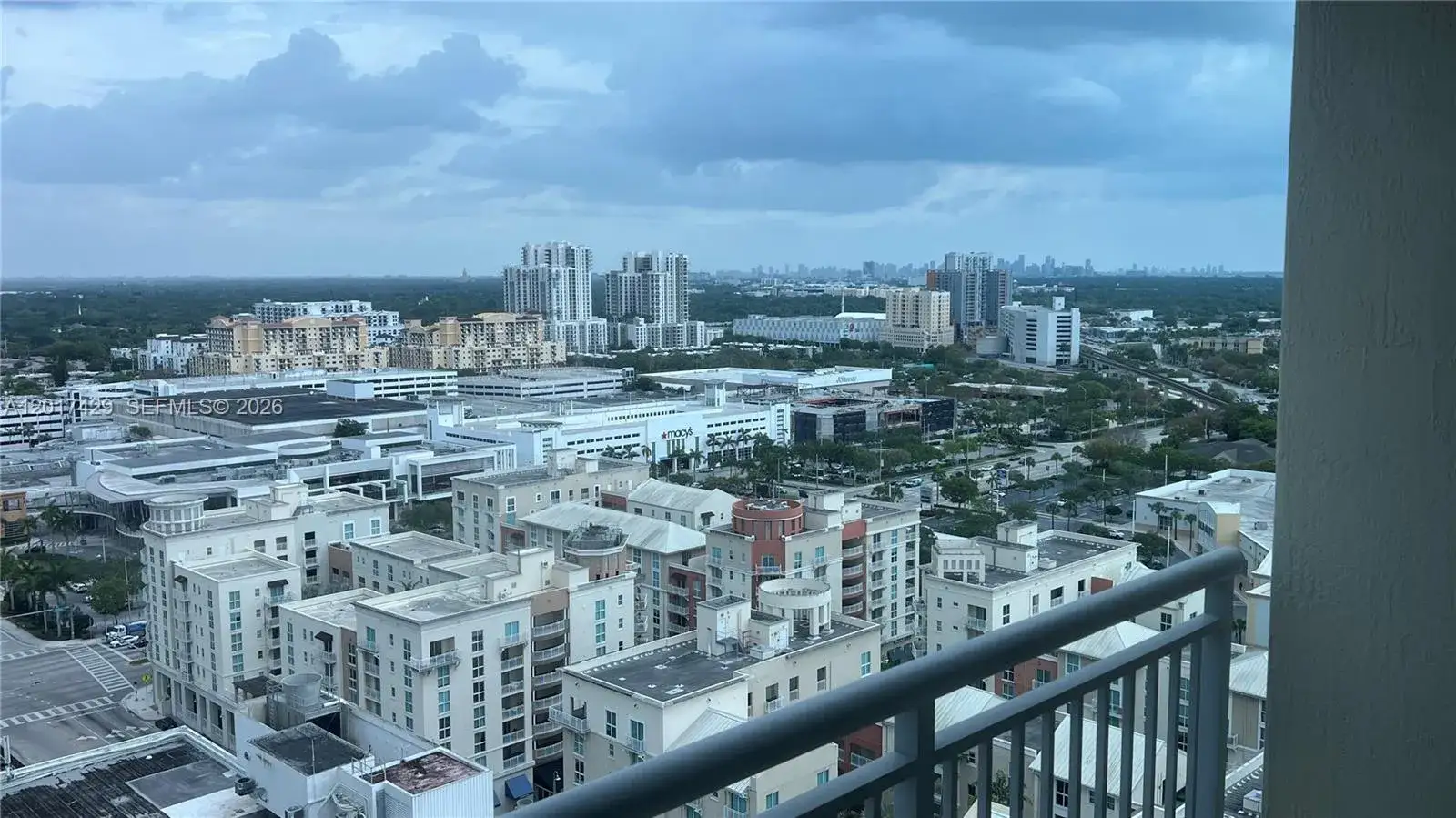 2 bedroom 2 bath Residential for sale at 9055 SW 73rd Ct # 2007, Miami FL 33156