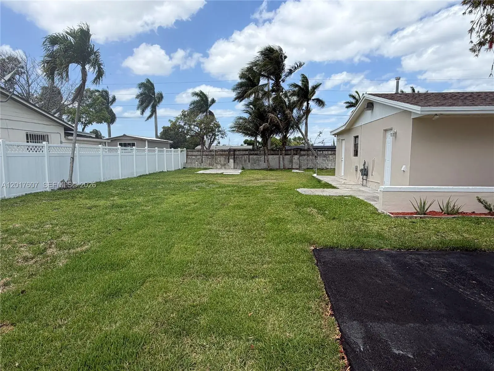 1 bedroom 1 bath Residential Lease for rent at 10375 SW 152nd TER # B, Miami FL 33157