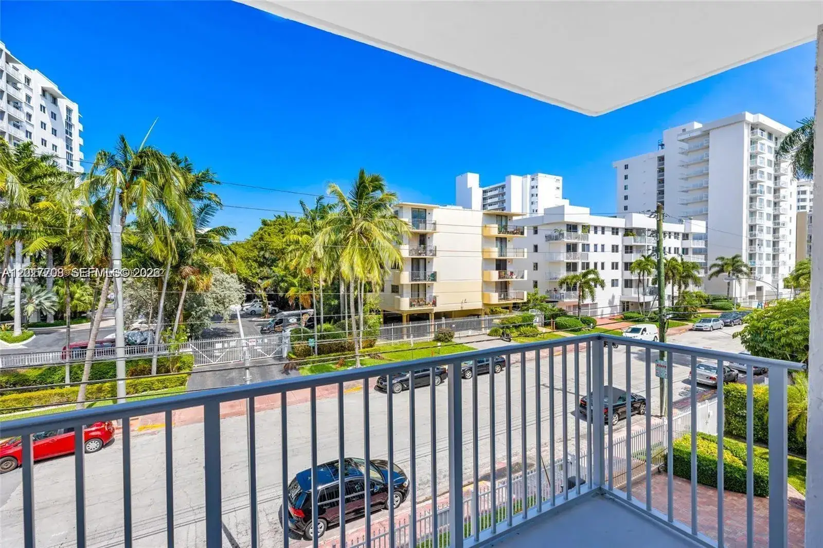 1 bedroom 1 bath Residential Lease for rent at 1674 Bay Rd # 302, Miami Beach FL 33139