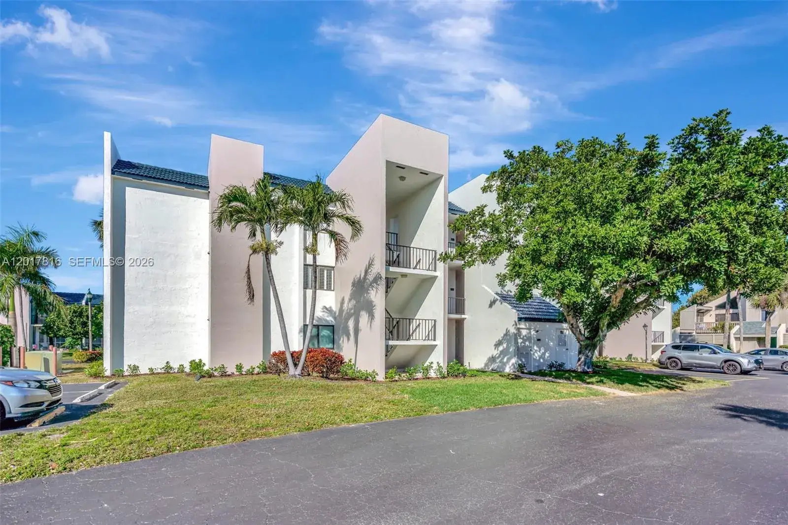 1 bedroom 1 bath Residential Lease for rent at 1605 S Us Highway 1, Jupiter FL 33477