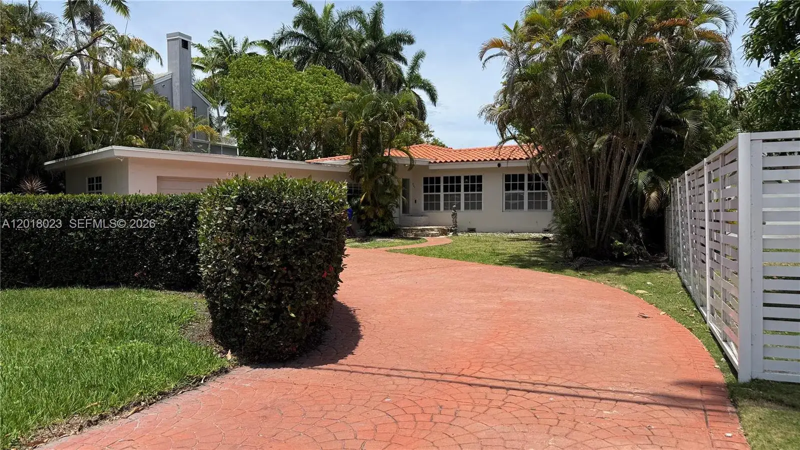 3 bedroom 2 bath Residential Lease for rent at 921 Belle Meade Island Dr # 0, Miami FL 33138