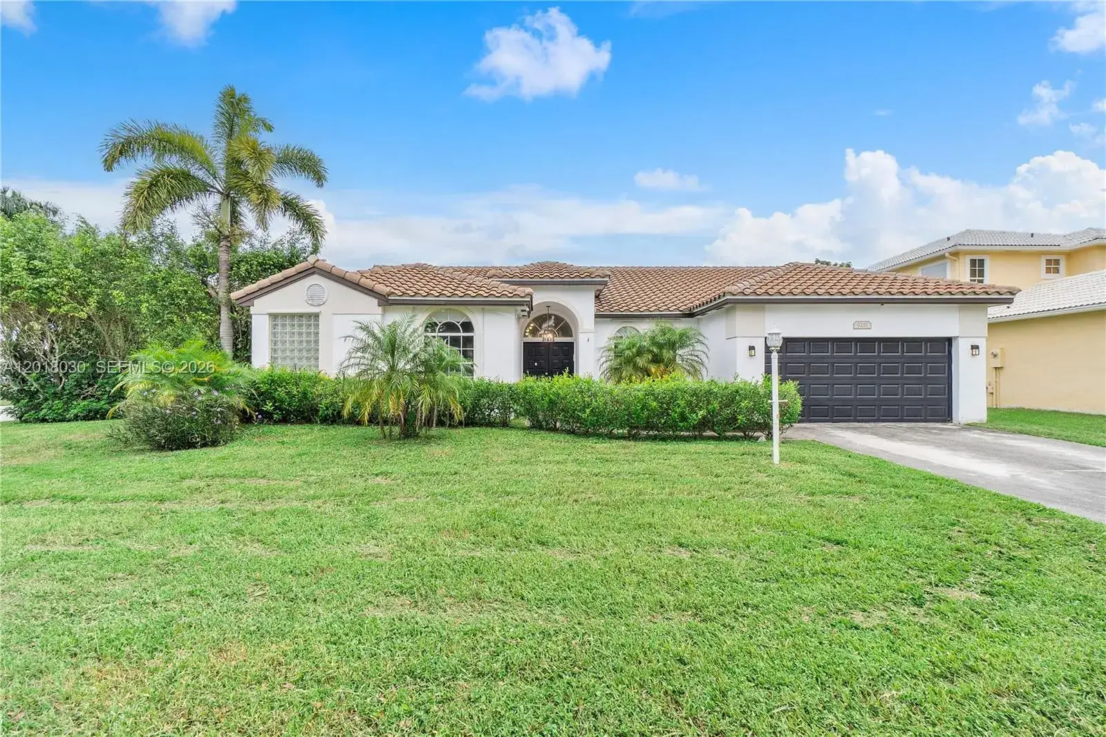 6 bedroom 4 bath Residential Lease for rent at 9251 NW 42nd Ct, Coral Springs FL 33065