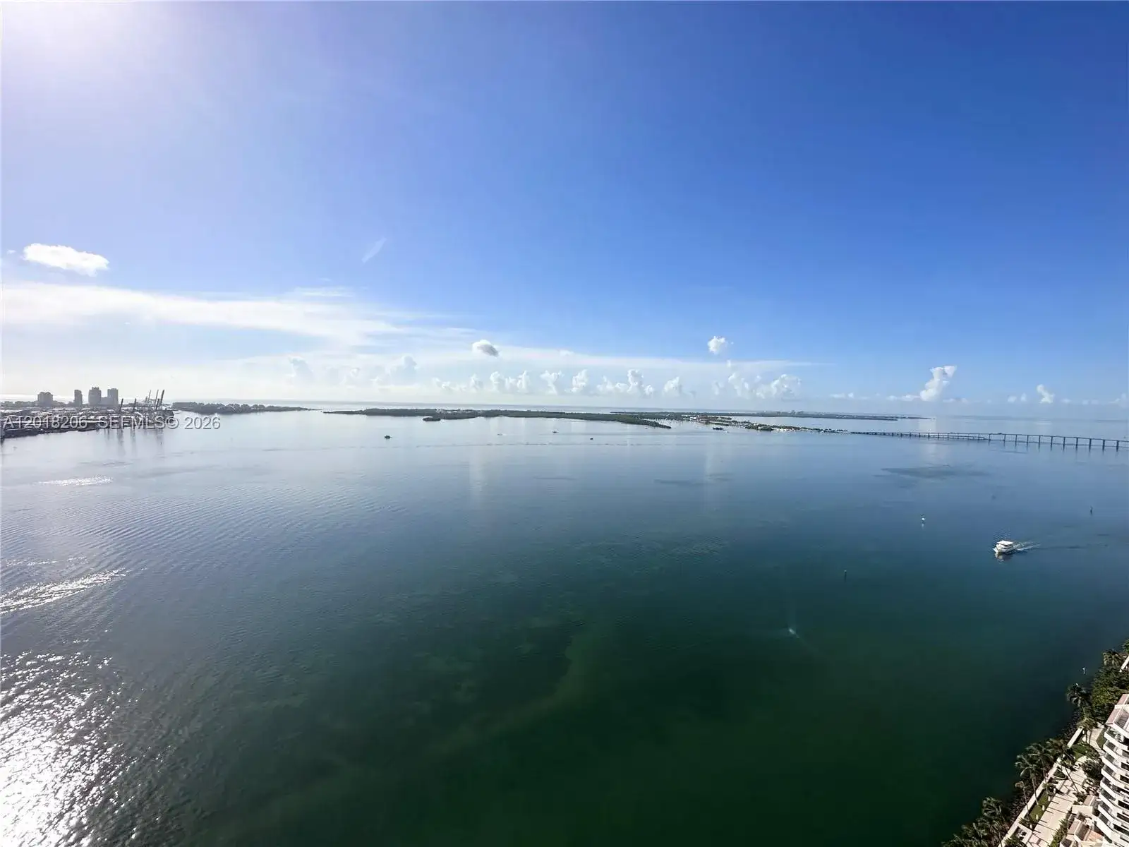 2 bedroom 2 bath Residential Lease for rent at 808 Brickell Key Dr # 3608, Miami FL 33131