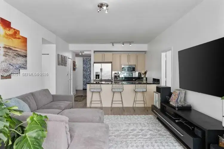 2 bedroom 2 bath Residential for sale at 79 SW 12th St, Miami FL 33130