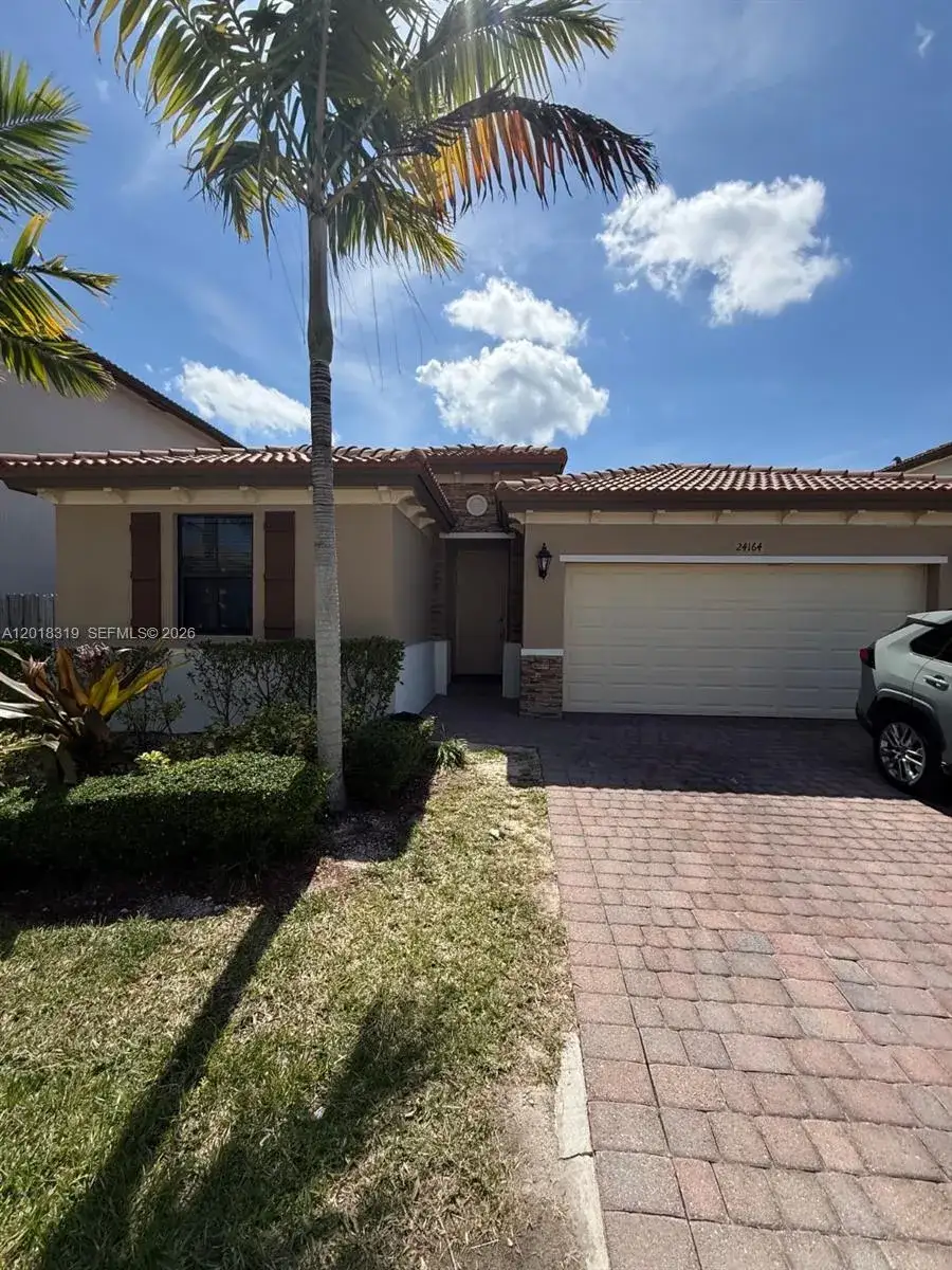 4 bedroom 3 bath Residential for sale at 24164 SW 118th Ave, Homestead FL 33032
