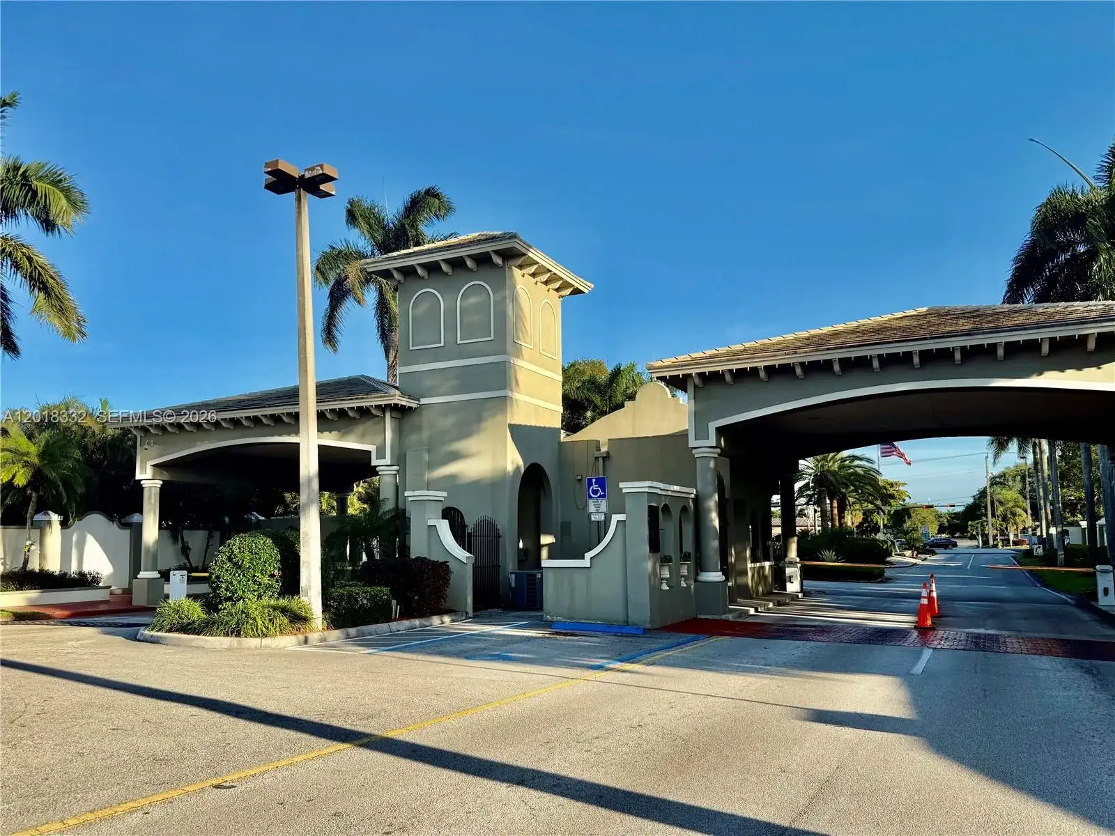 2 bedroom 2 bath Residential for sale at 2301 Lucaya Ln # O1, Coconut Creek FL 33066