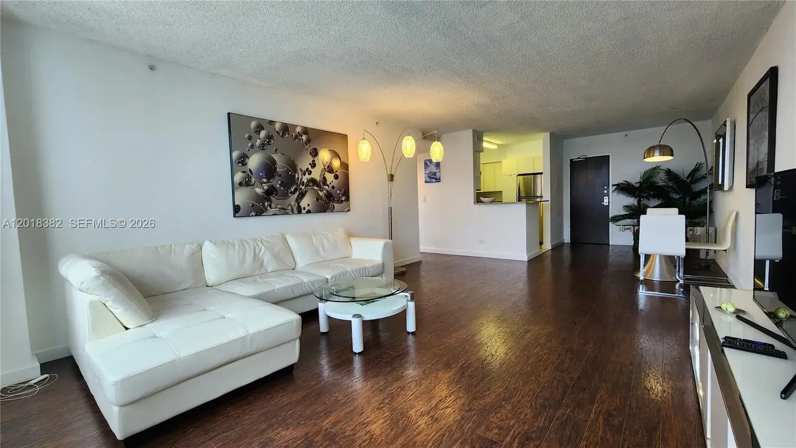 1 bedroom 1 bath Residential Lease for rent at 1500 Bay Rd # 1550S, Miami Beach FL 33139