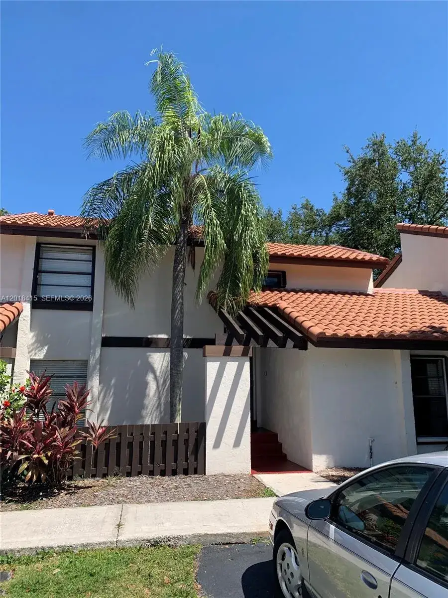 3 bedroom 2 bath Residential for sale at 11325 SW 133rd Ct # 3, Miami FL 33186