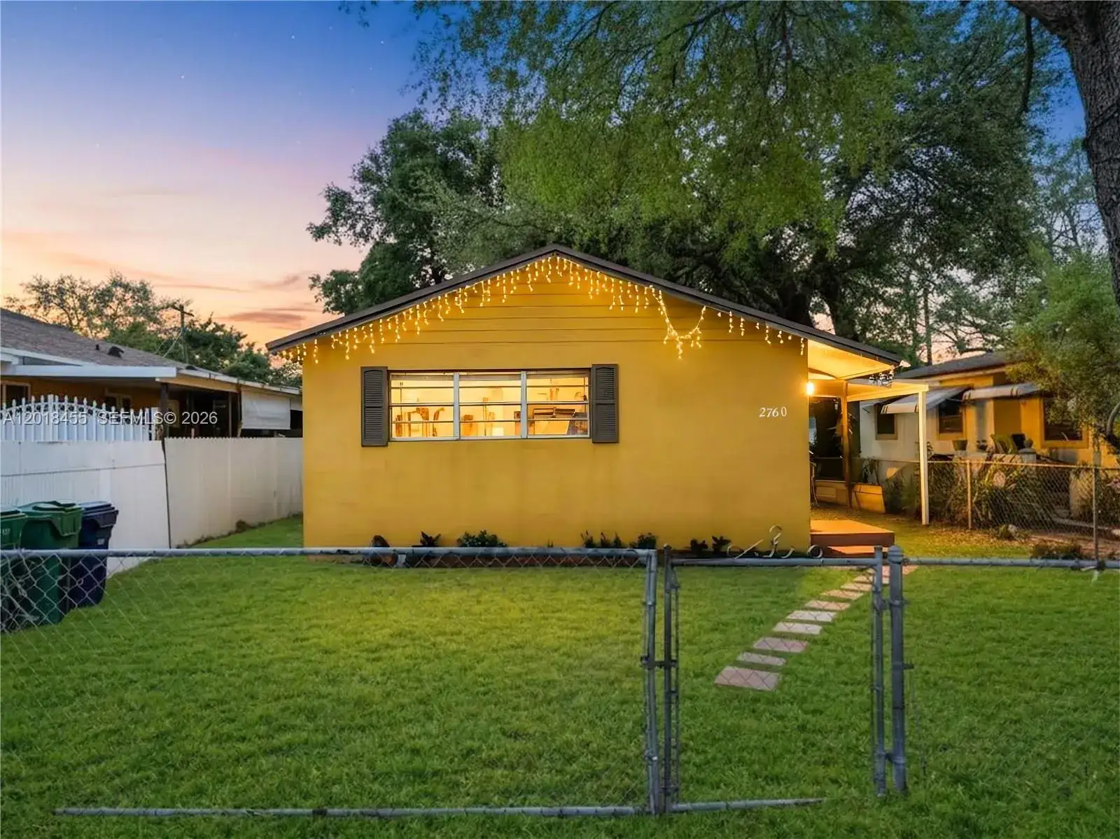 2 bedroom 1 bath Residential Lease for rent at 2760 NW 58th St, Miami FL 33142