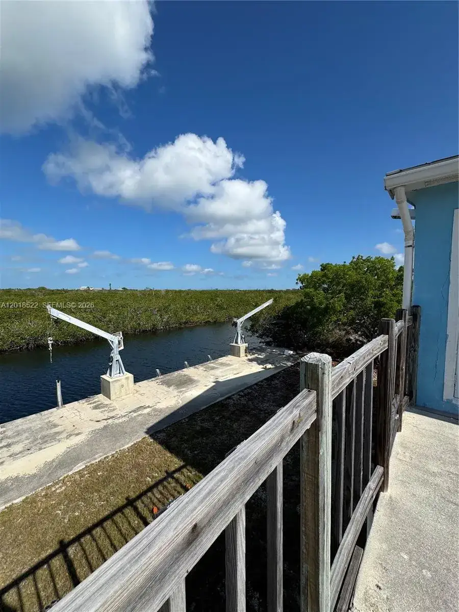 3 bedroom 1 bath Residential for sale at 4276 Dorn Road, Torch Key FL 33042