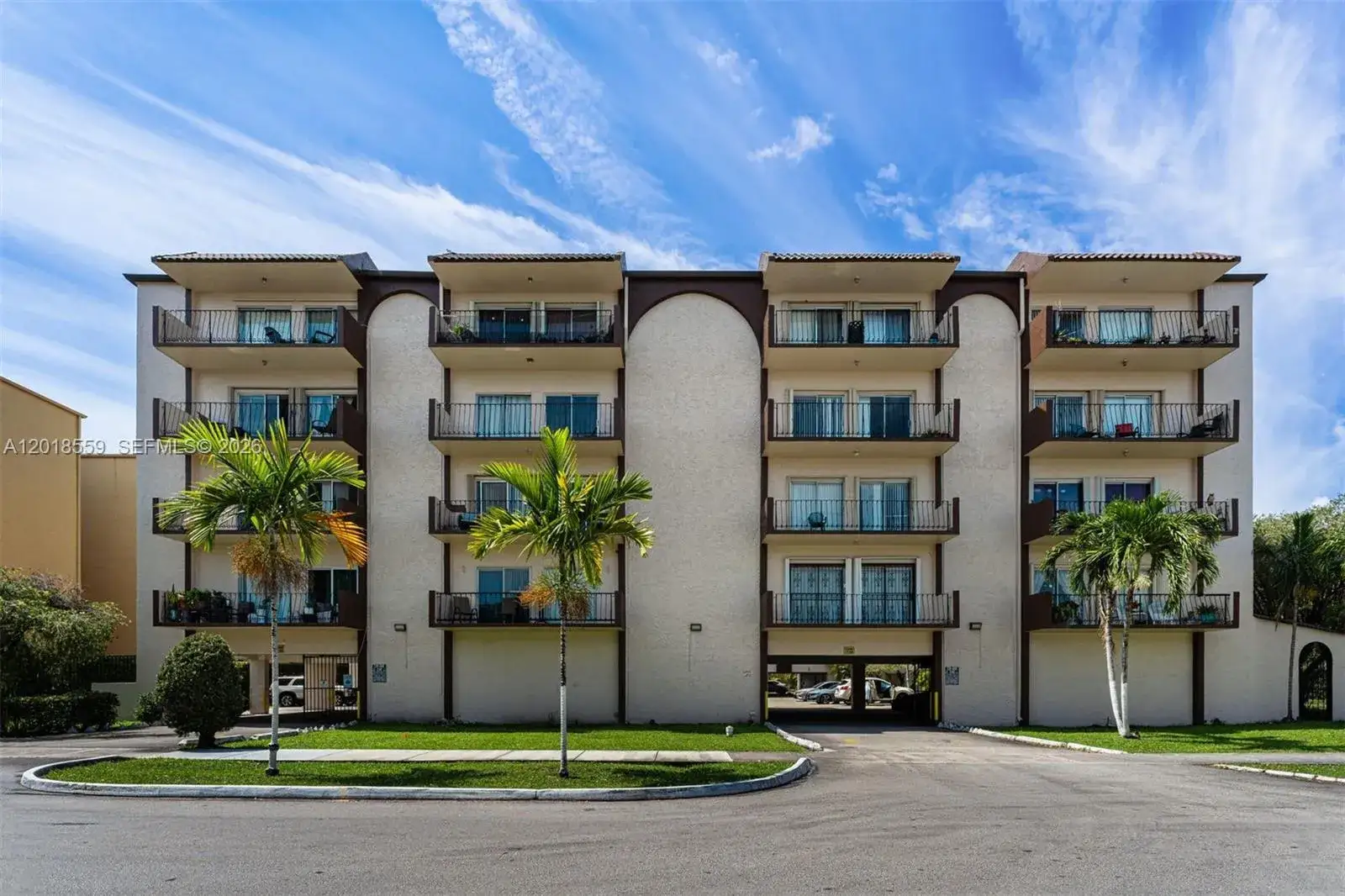 2 bedroom 2 bath Residential for sale at 1950 W 54th St # 406, Hialeah FL 33012