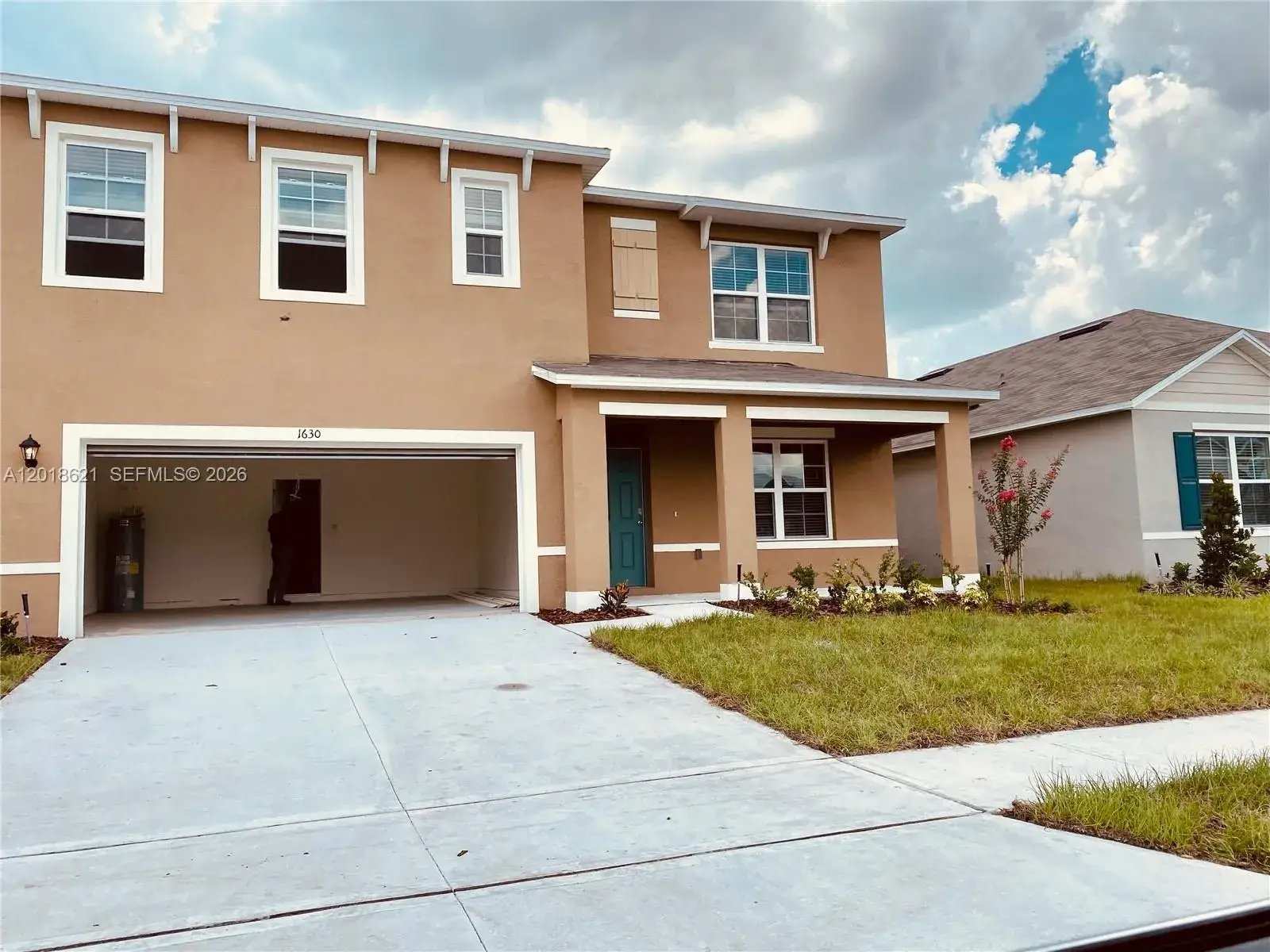 5 bedroom 3 bath Residential for sale at 1630 Reddish Egret, Davenport FL 33897