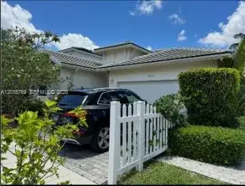 3 bedroom 2 bath Residential for sale at 3457 NE 2nd St, Homestead FL 33033