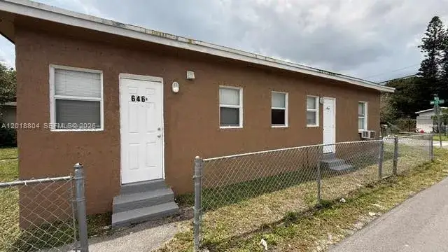 1 bedroom 1 bath Residential Lease for rent at 646 NW 14th Ter, Fort Lauderdale FL 33311