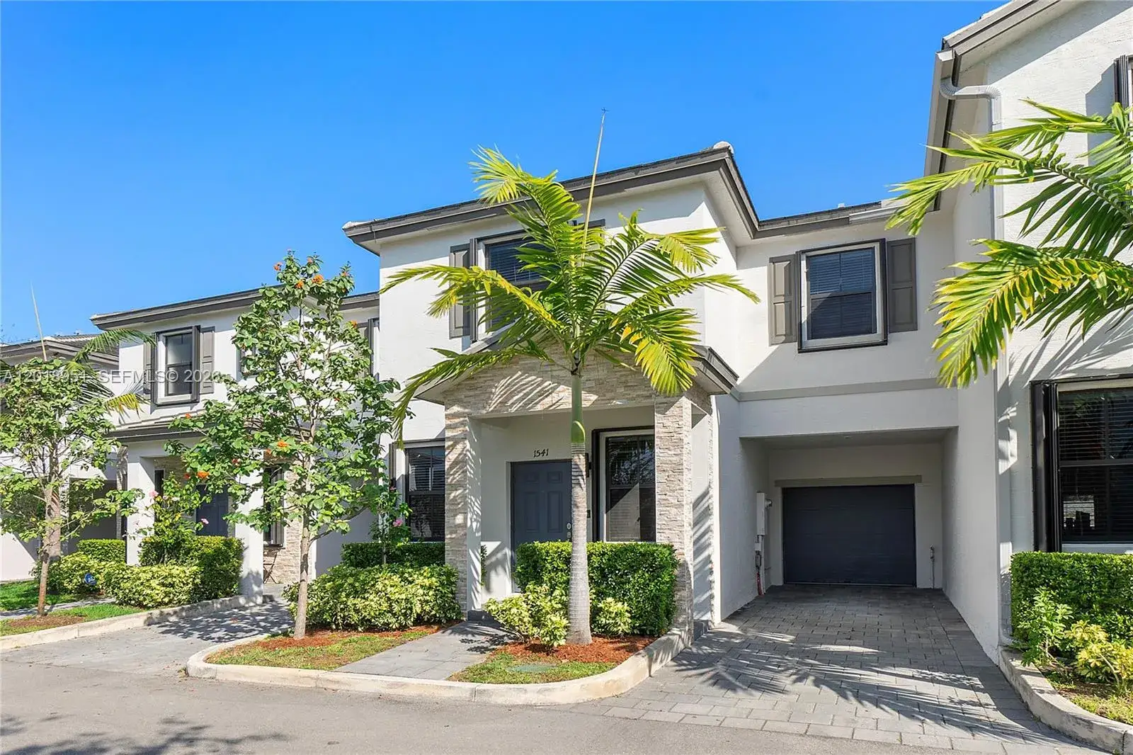 4 bedroom 2 bath Residential Lease for rent at 1541 SW 28th St # 1541, Fort Lauderdale FL 33315