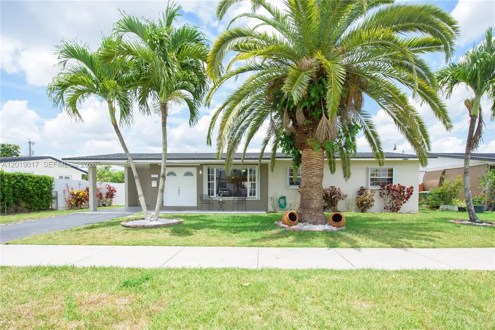3 bedroom 2 bath Residential for sale at 731 NW 17th St, Homestead FL 33030