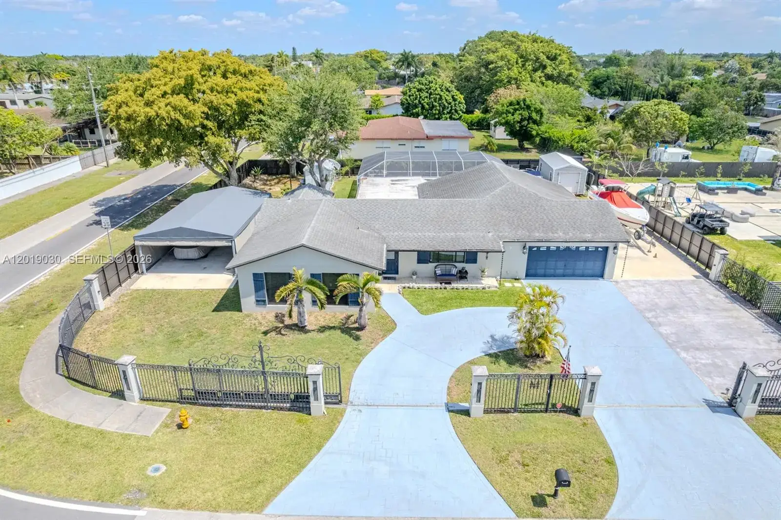 16181 SW 284th St, Homestead FL 33033