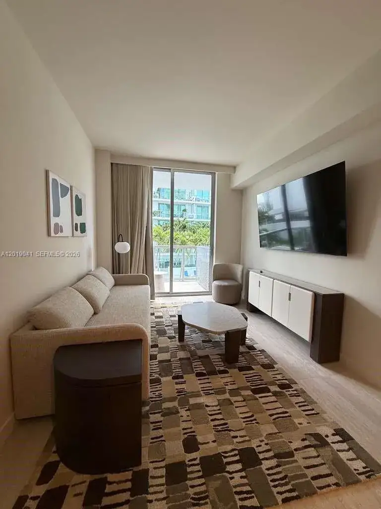 1 bedroom 1 bath Residential for sale at 1611 SW 2nd ave # 510, Miami FL 33129
