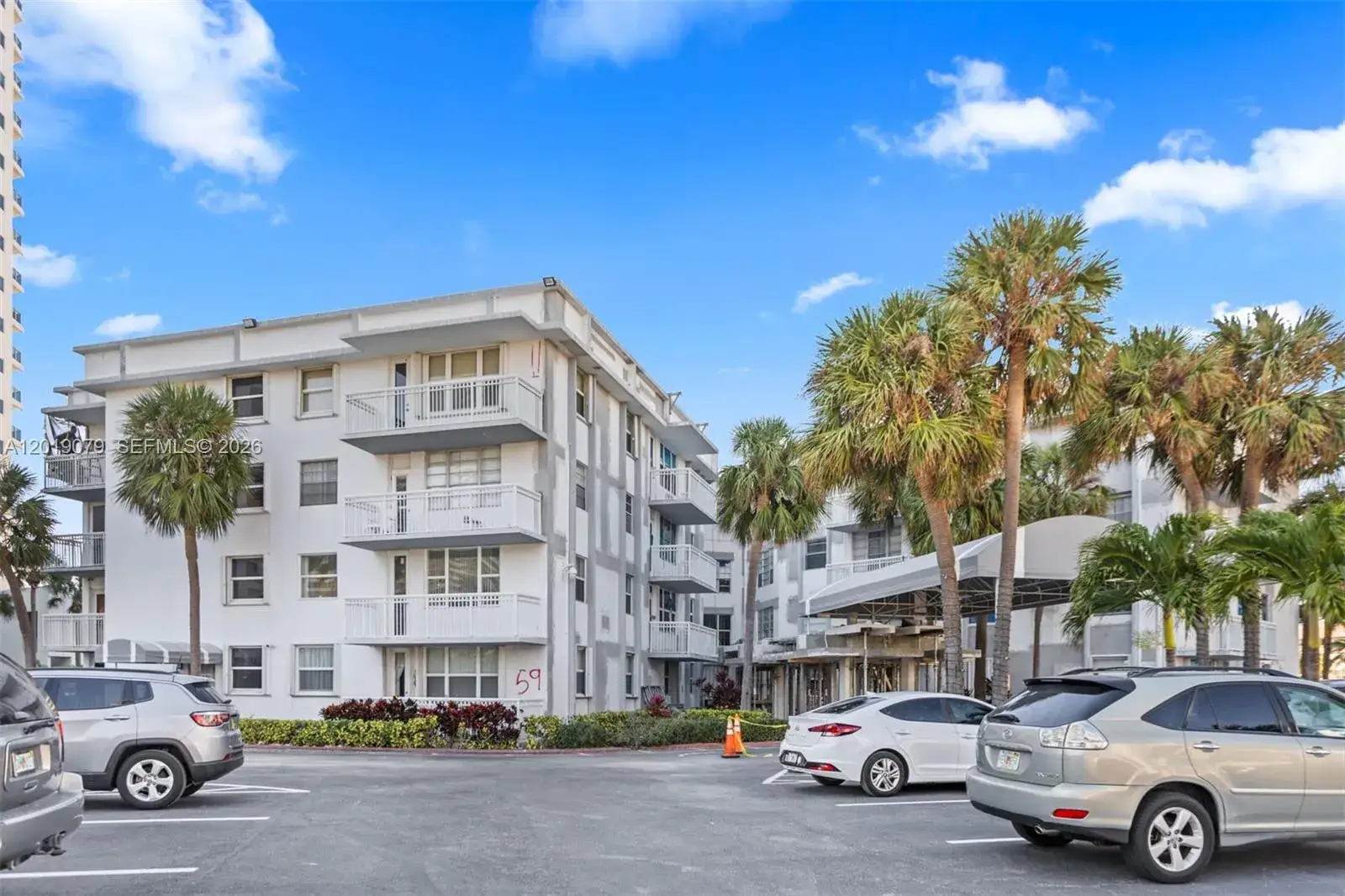 1 bedroom 1 bath Residential Lease for rent at 1913 S Ocean Dr # 212, Hallandale Beach FL 33009
