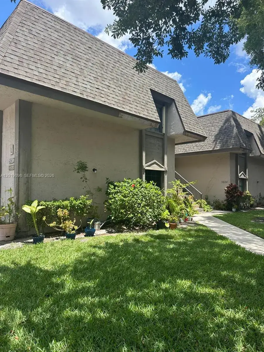3 bedroom 2 bath Residential for sale at 3622 NW 95th Ter # 2L, Sunrise FL 33351