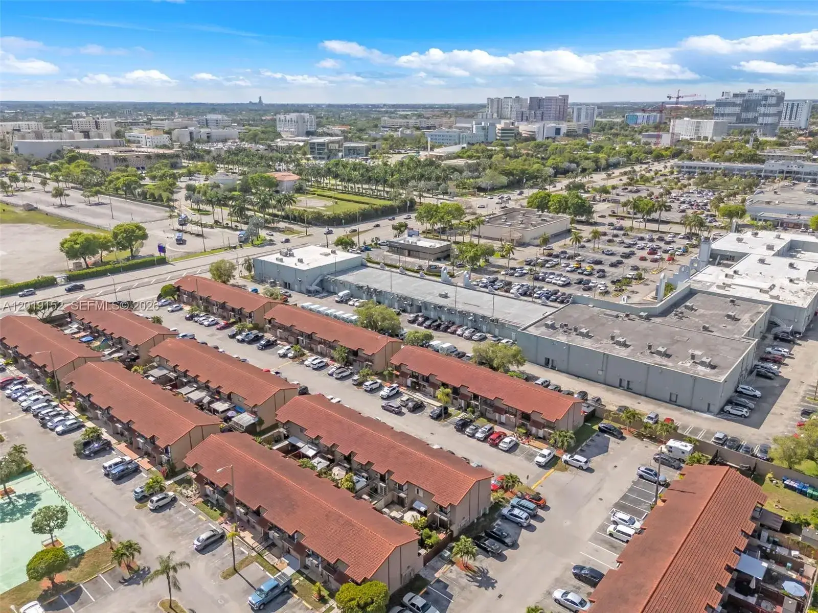 1 bedroom 1 bath Residential Lease for rent at 1811 SW 107th Ave # 2302, Miami FL 33165
