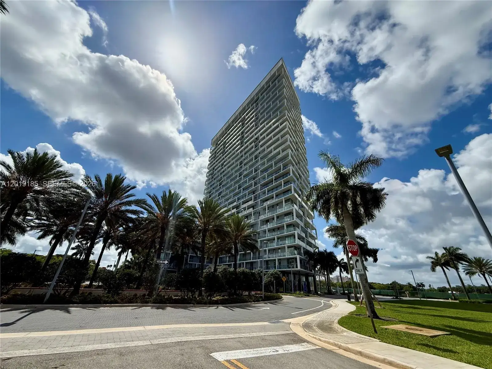 2 bedroom 2 bath Residential Lease for rent at 2000 Metropica Way # 2003, Sunrise FL 33323