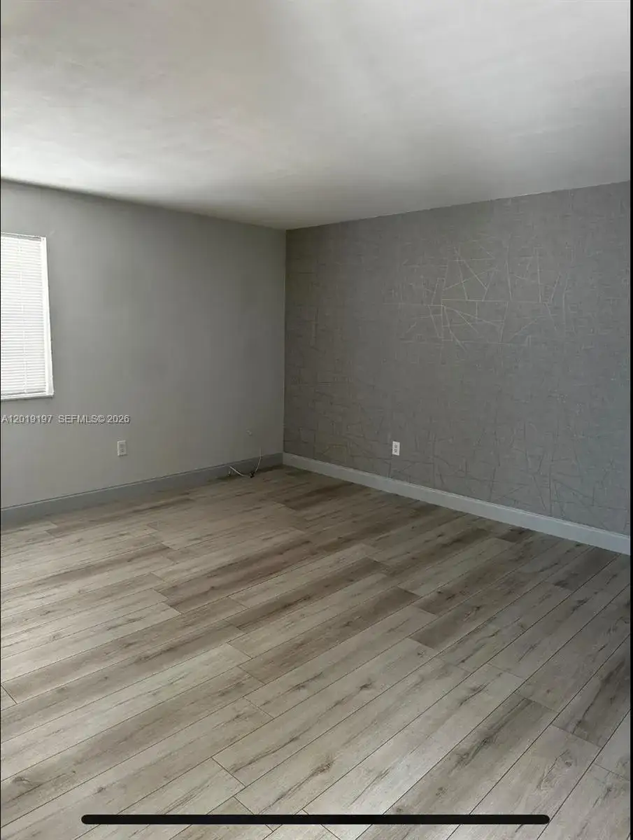 1 bath Residential Lease for rent at 500 13th St # 7, Miami Beach FL 33139