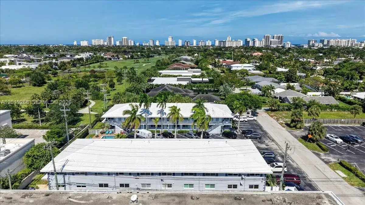 3 bedroom 2 bath Residential for sale at 2115 NE 37th Dr # 120, Fort Lauderdale FL 33308
