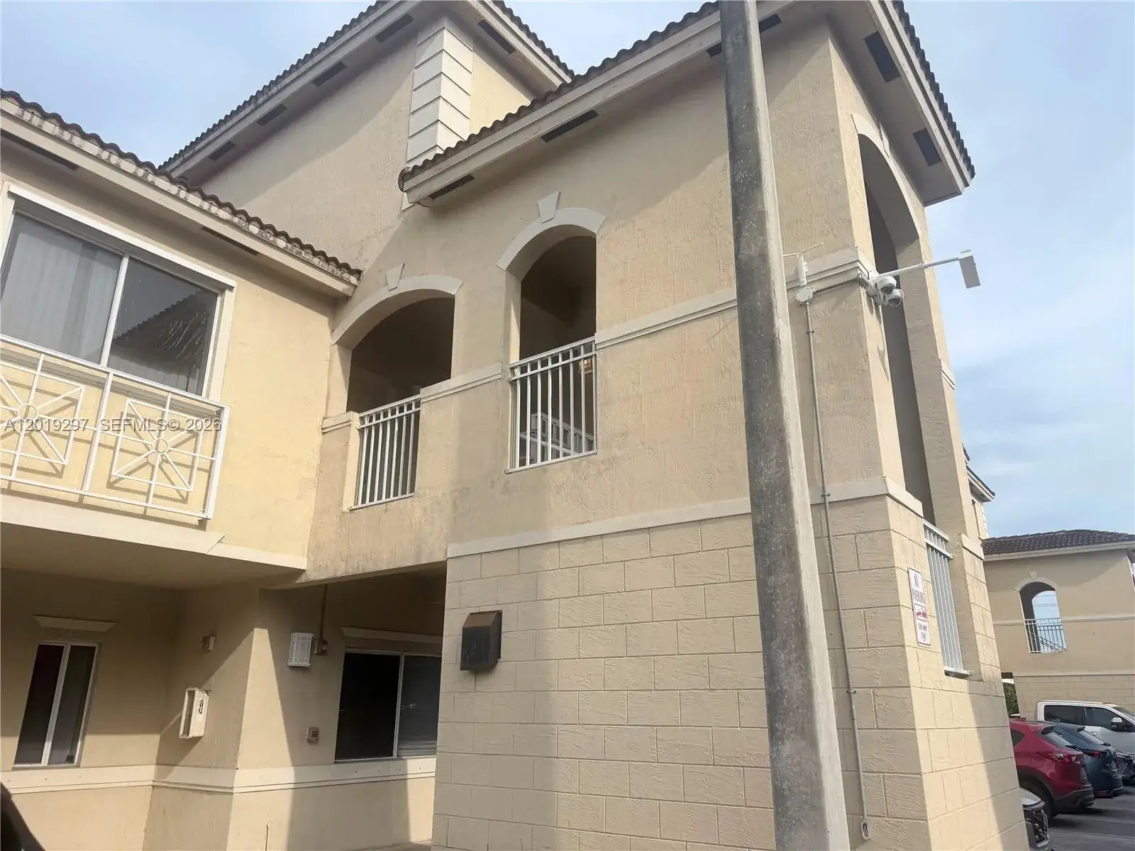 2 bedroom 2 bath Residential Lease for rent at 7989 NW 8th St # 107D, Miami FL 33126