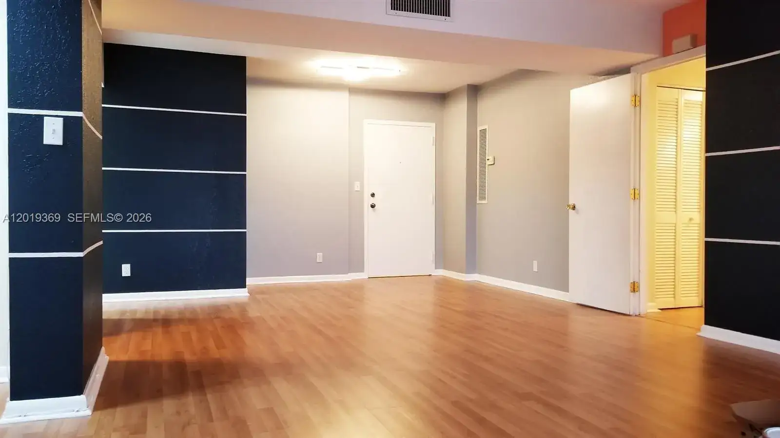 3 bedroom 3 bath Residential Lease for rent at 1900 Diana Dr # 3E, Hallandale Beach FL 33009