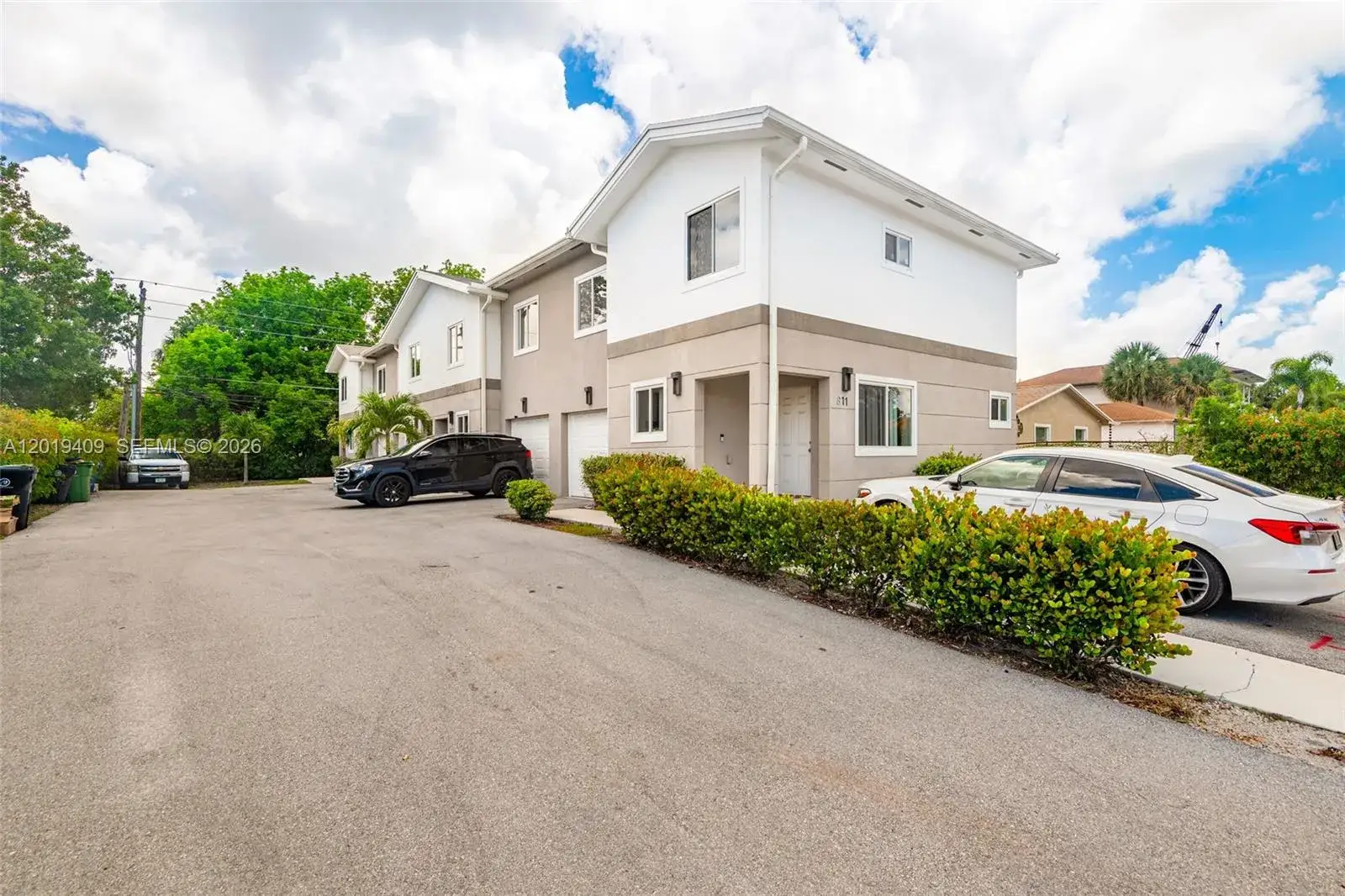 Residential Income for sale at 811-817 NW 3rd Ave, Fort Lauderdale FL 33311