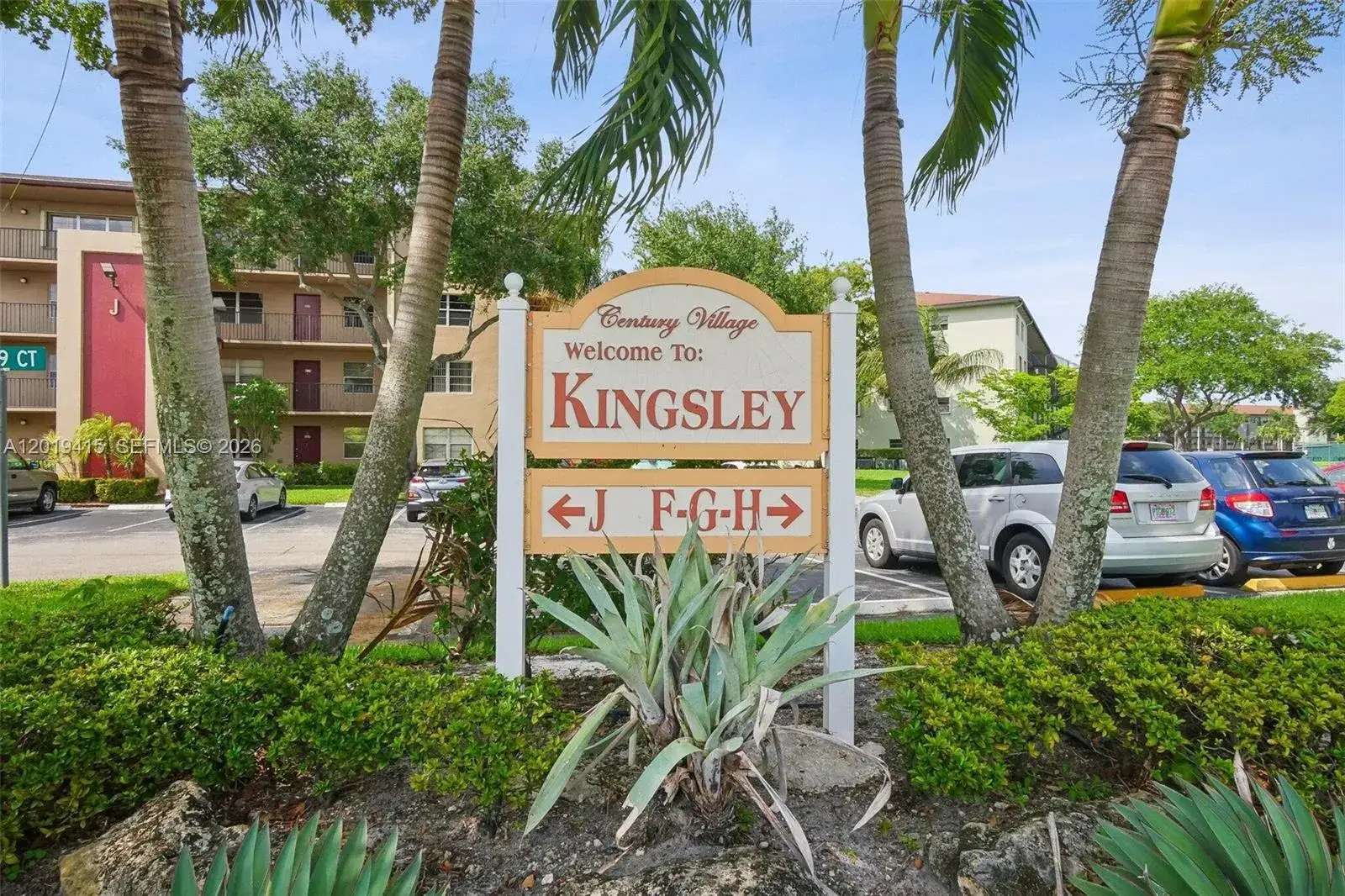 2 bedroom 1 bath Residential for sale at 13455 SW 9th Ct # 314J, Pembroke Pines FL 33027