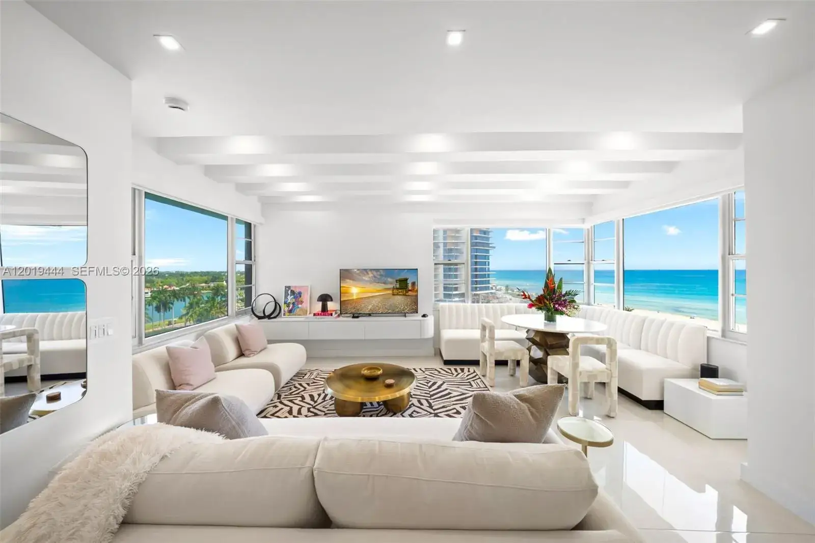 2 bedroom 2 bath Residential for sale at 5255 Collins Ave # 8F, Miami Beach FL 33140