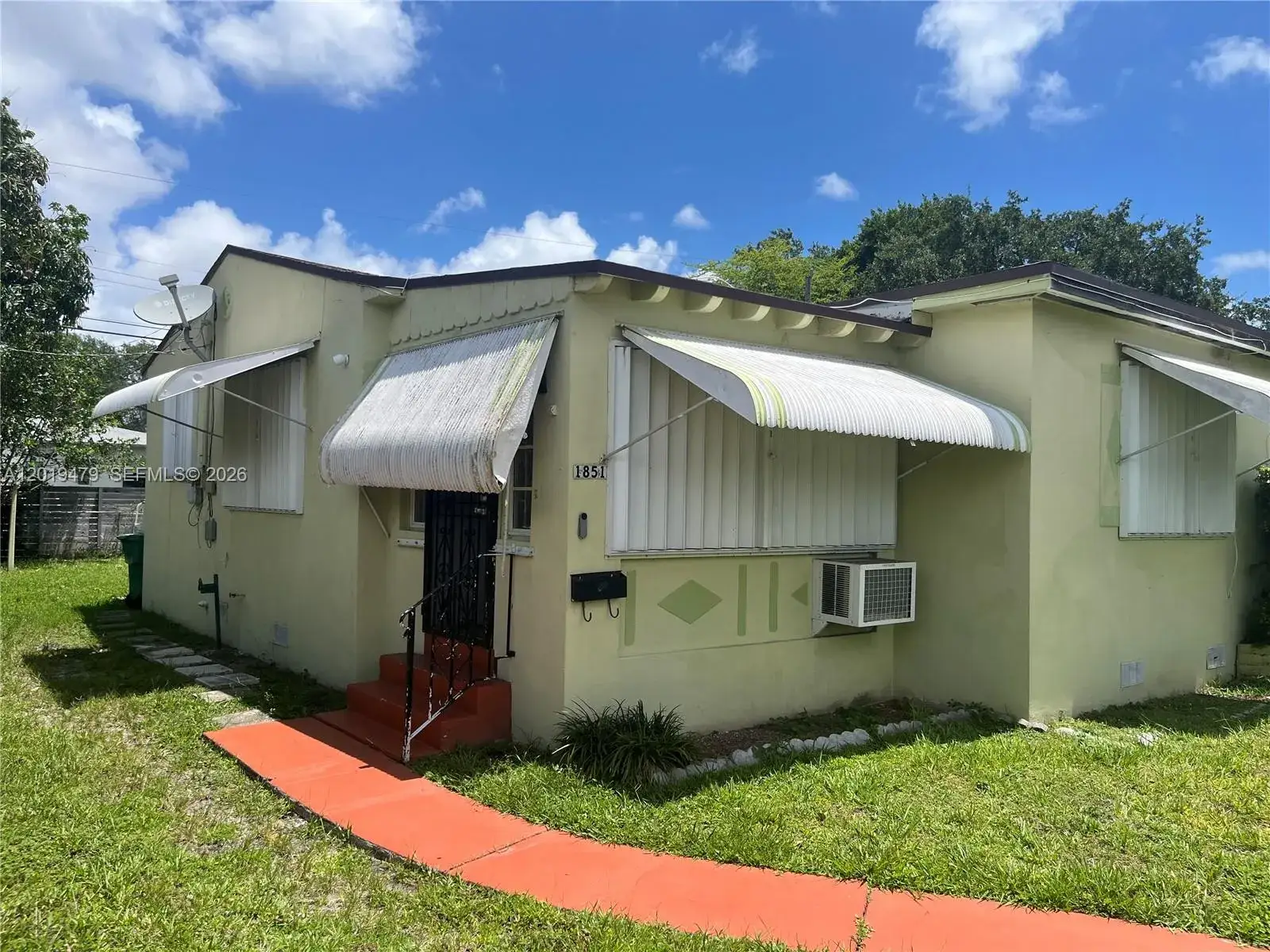 2 bedroom 1 bath Residential Lease for rent at 1851 NW 51st Ter, Miami FL 33142