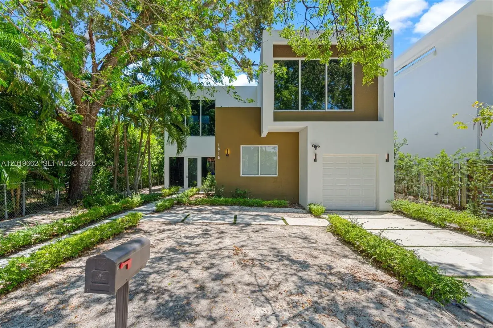 5 bedroom 5 bath Residential for sale at 1816 SW 23rd St, Miami FL 33145