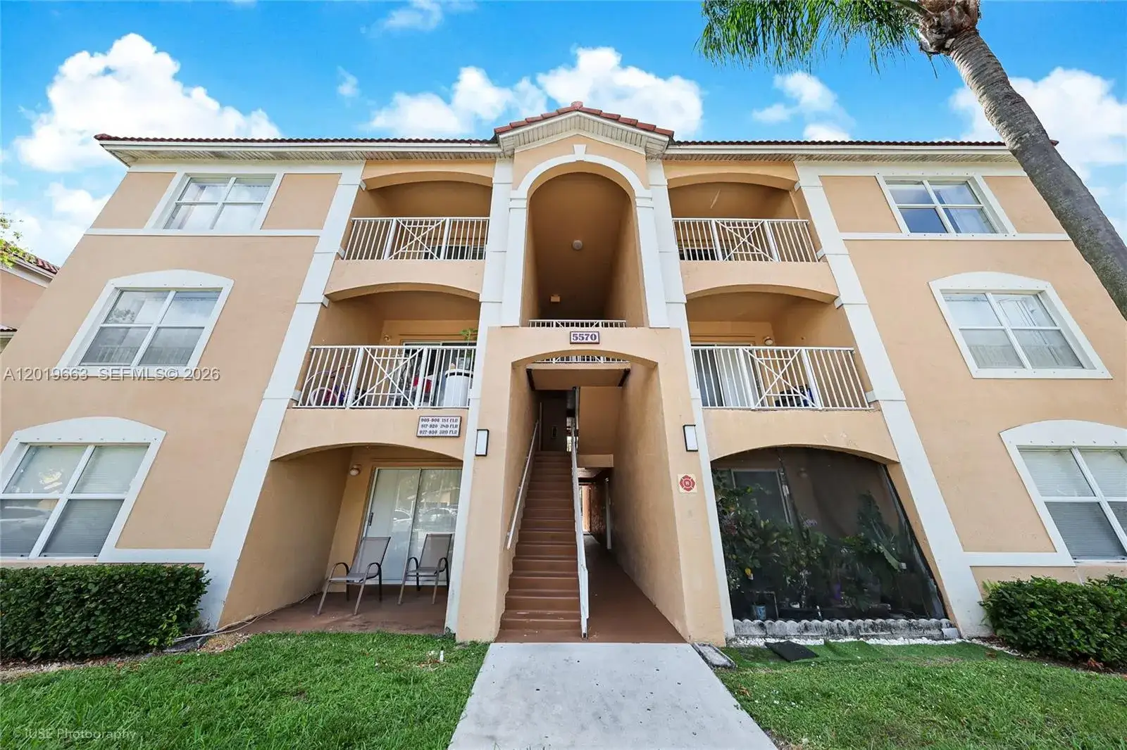 1 bedroom 1 bath Residential for sale at 5570 NW 61st St # 930, Coconut Creek FL 33073