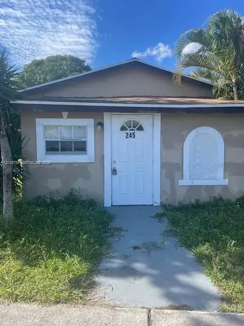 245 NW 6TH AVE, Dania Beach FL 33004